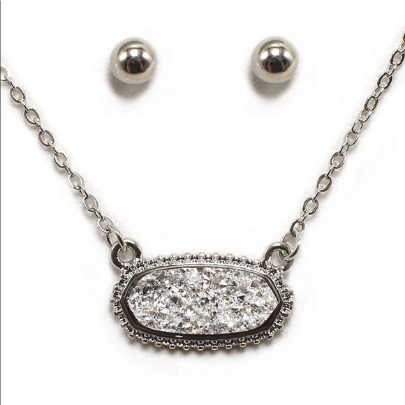 Druzy Gemstone Necklace & Earrings - Picture 1 of 1